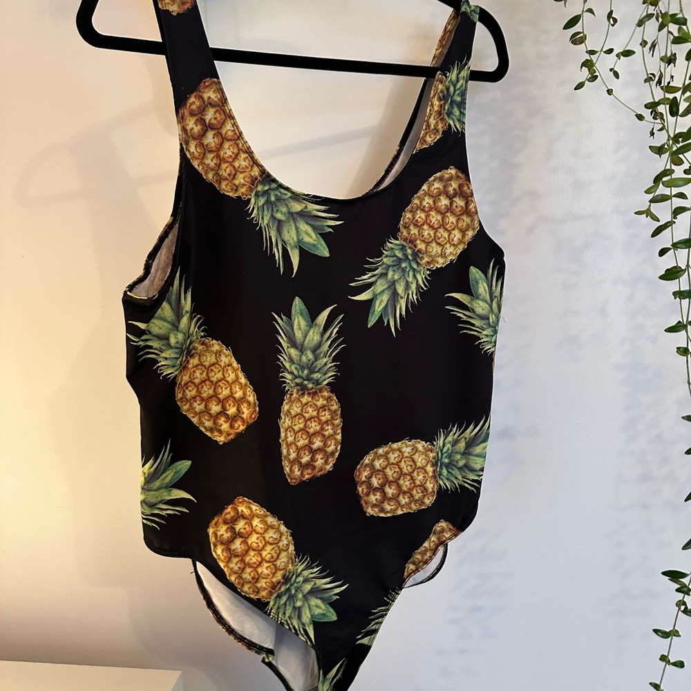 Pineapple Print Black Bodysuit